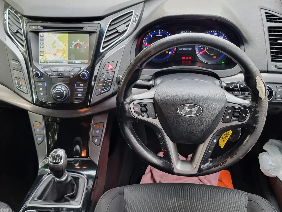 Hyundai i40 Estate, Diesel, 2015, Blue