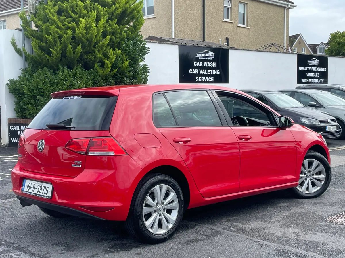 Volkswagen Golf Estate, Petrol, 2016, Red