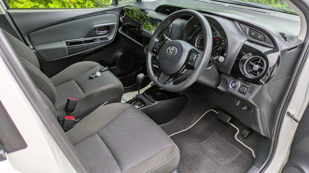 Toyota Yaris Hatchback, Petrol, 2020, White