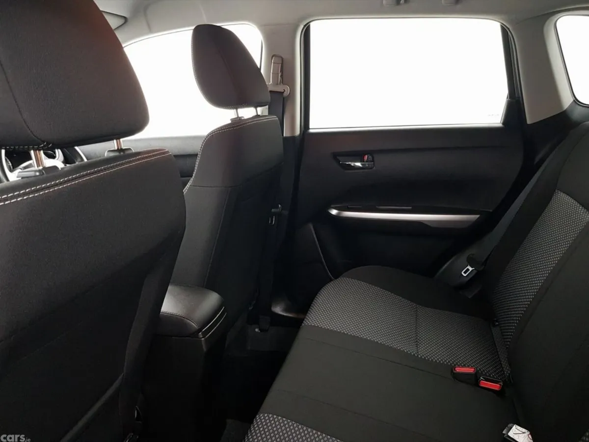 Suzuki Vitara SUV, Petrol, 2023, Grey