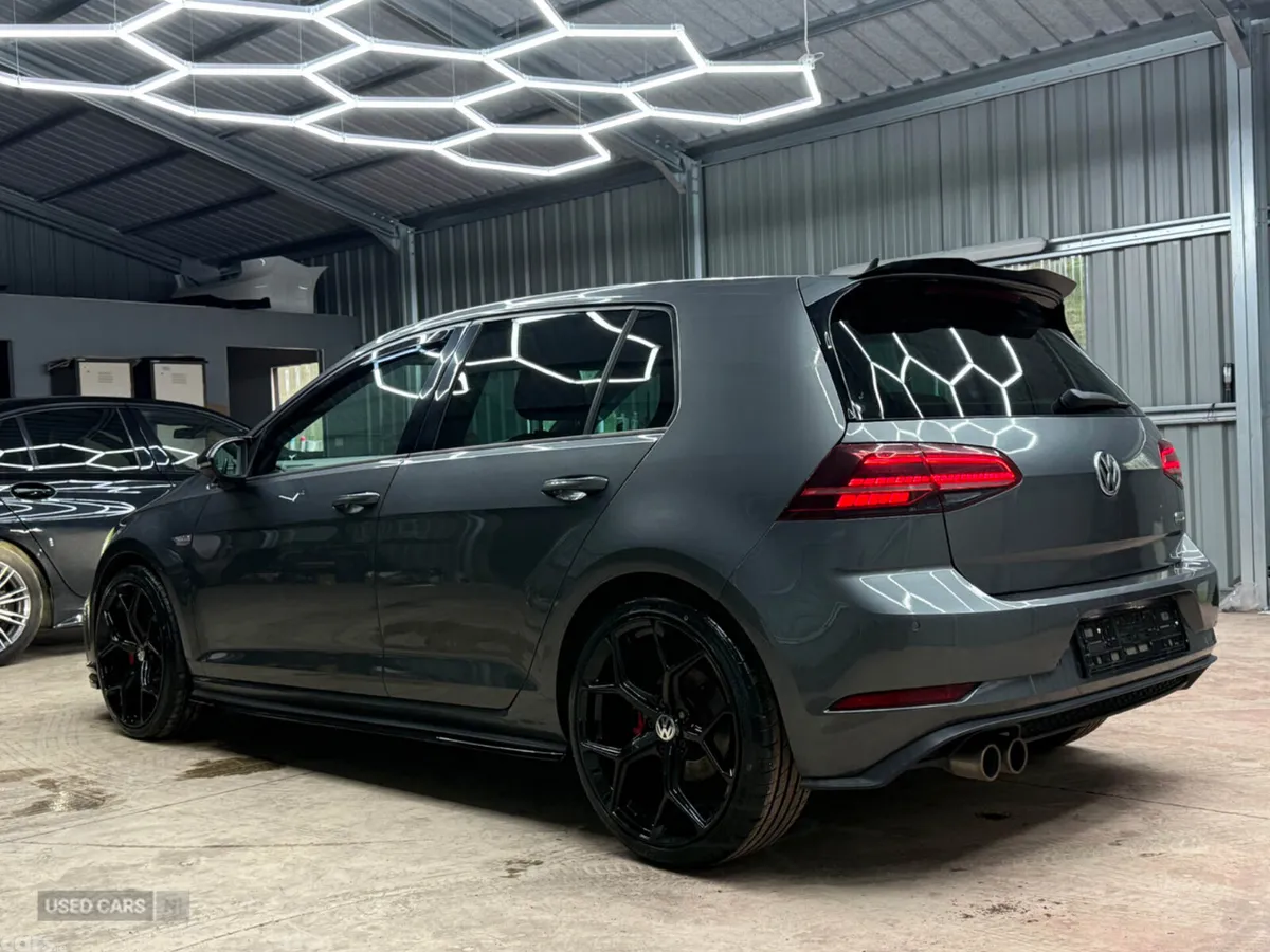 Volkswagen Golf Hatchback, Diesel, 2017, Grey