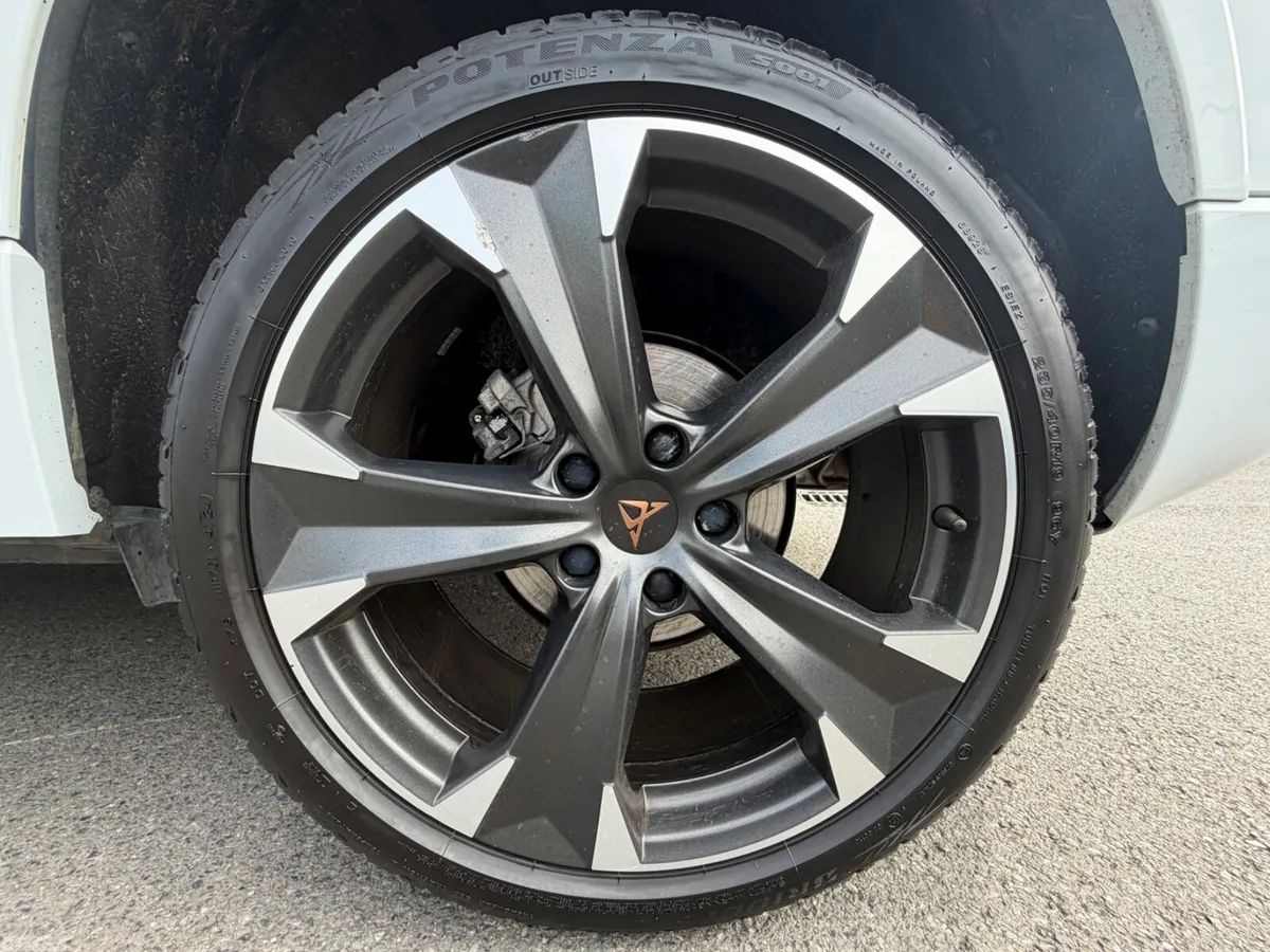 Cupra Ateca Estate, Petrol, 2025, White