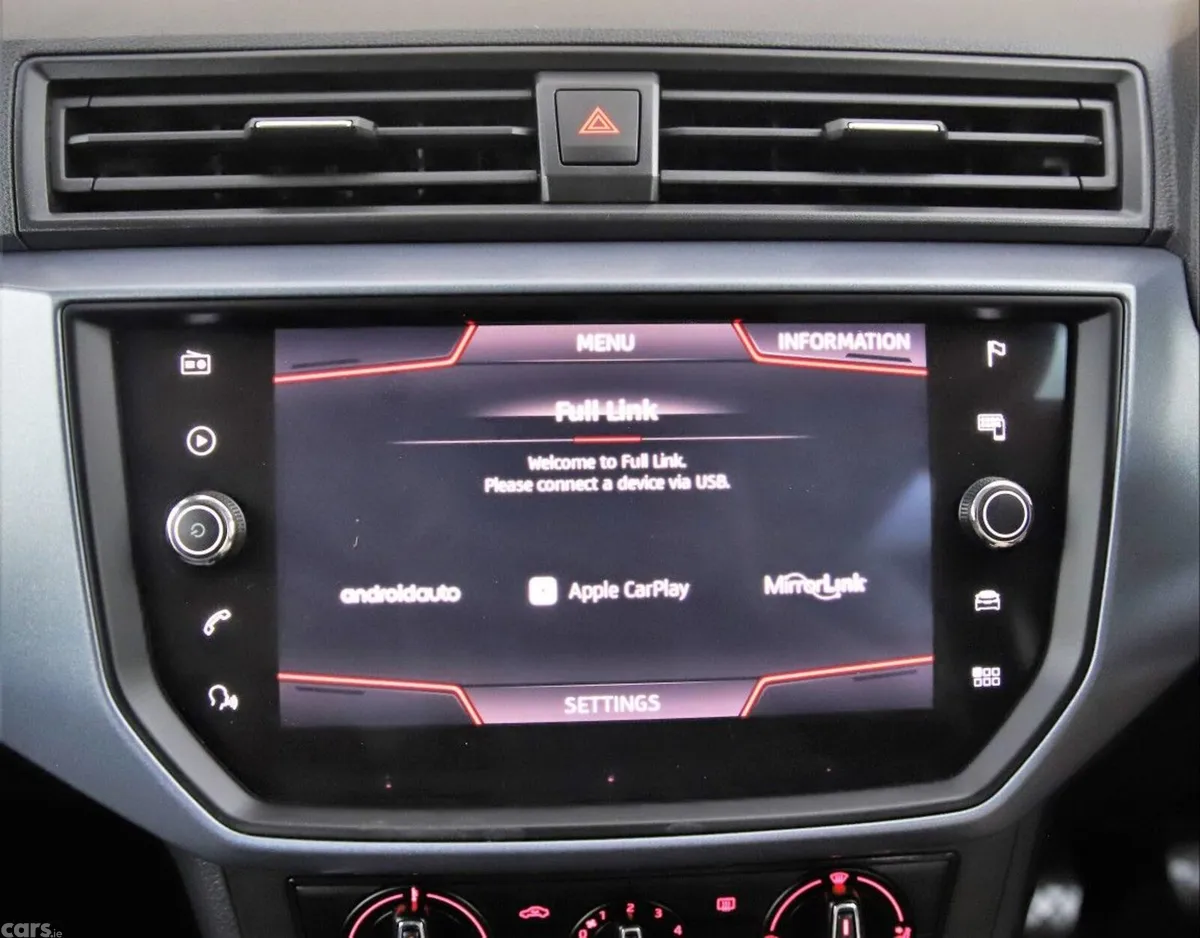 SEAT Arona SUV, Diesel, 2019, White