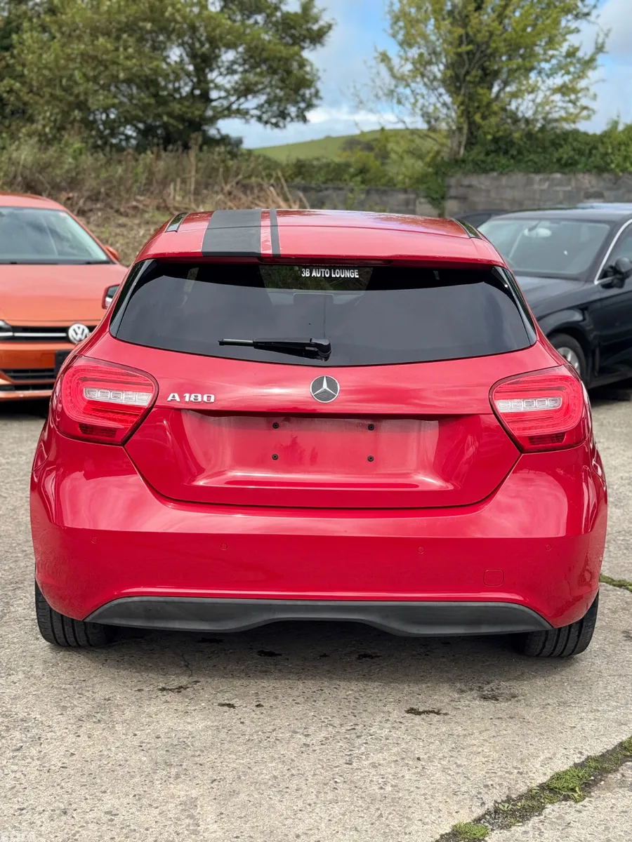 Mercedes-Benz A-Class Hatchback, Petrol, 2014, Red