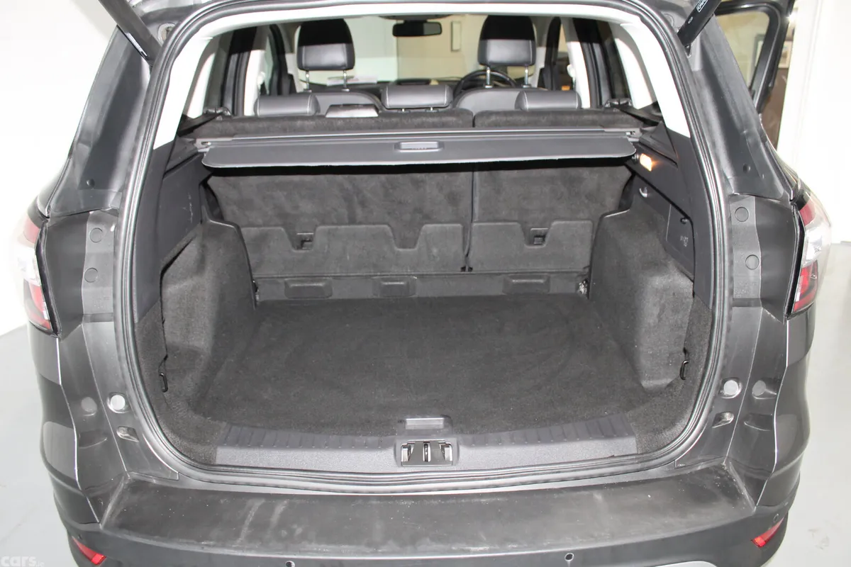 Ford Kuga SUV, Petrol, 2017, Grey