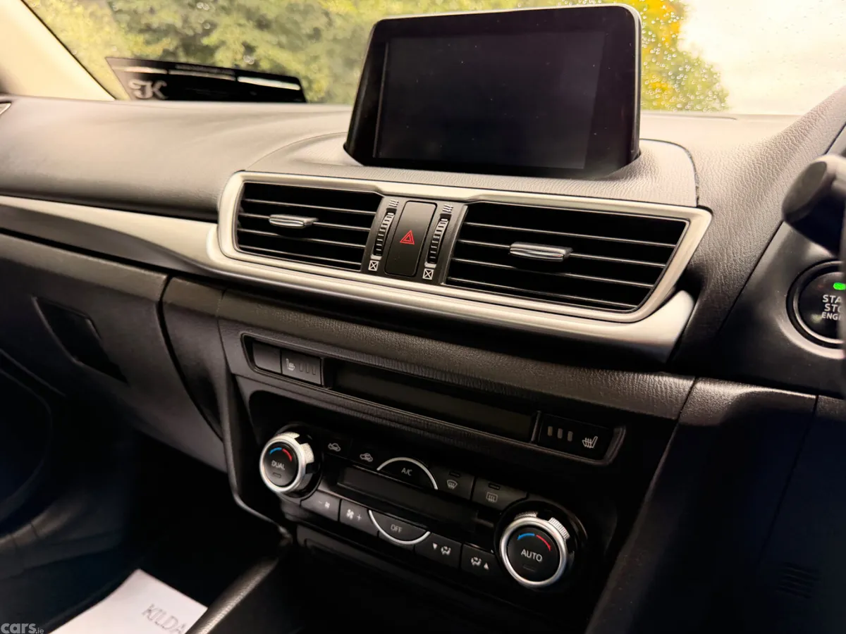Mazda Mazda3 Saloon, Diesel, 2018, Red