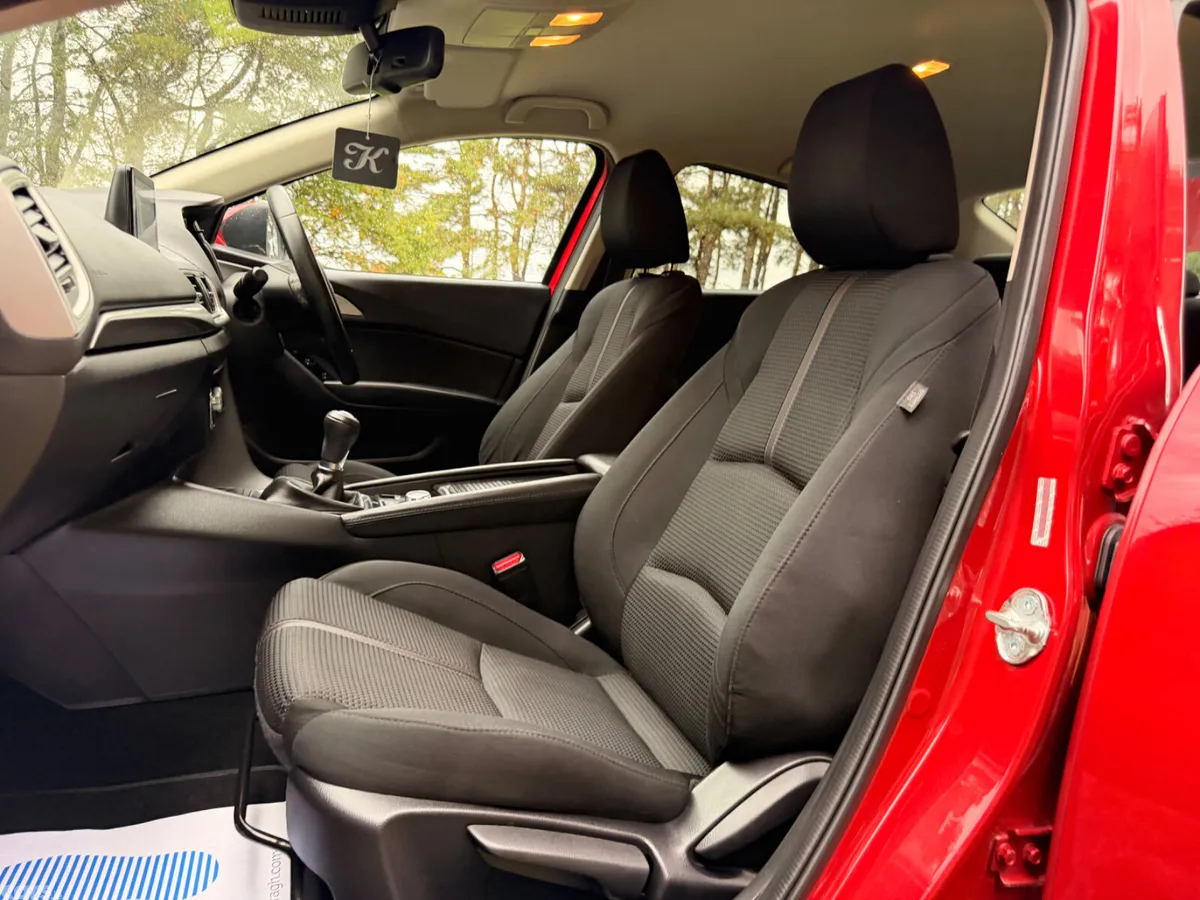 Mazda Mazda3 Saloon, Diesel, 2018, Red