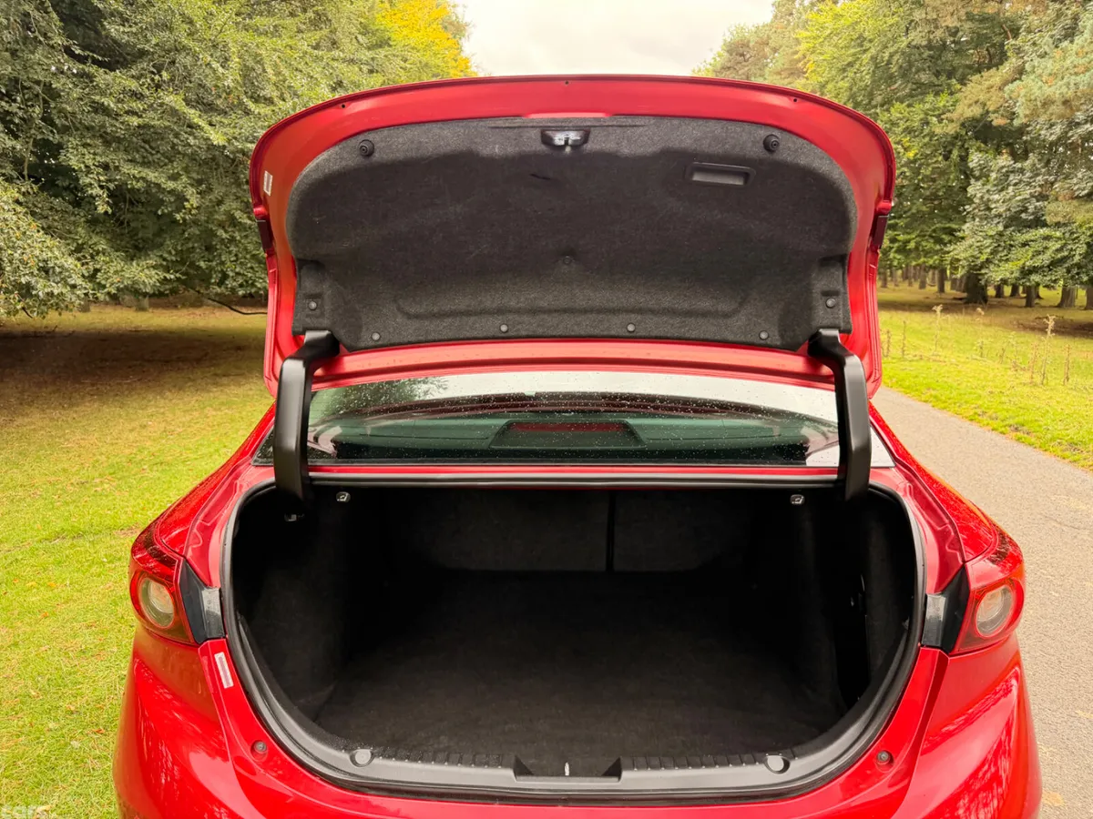 Mazda Mazda3 Saloon, Diesel, 2018, Red