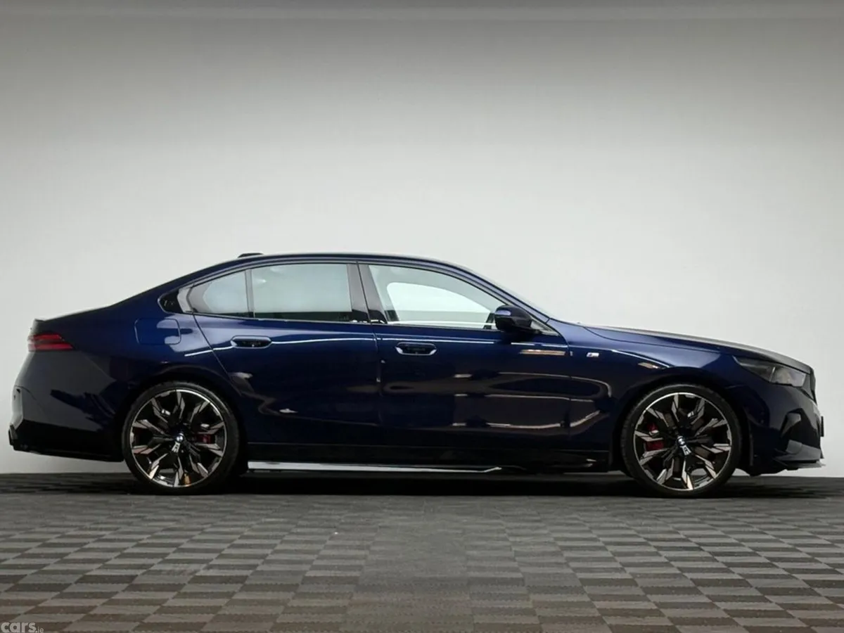 BMW i5 Saloon, Electric, 2024, Blue
