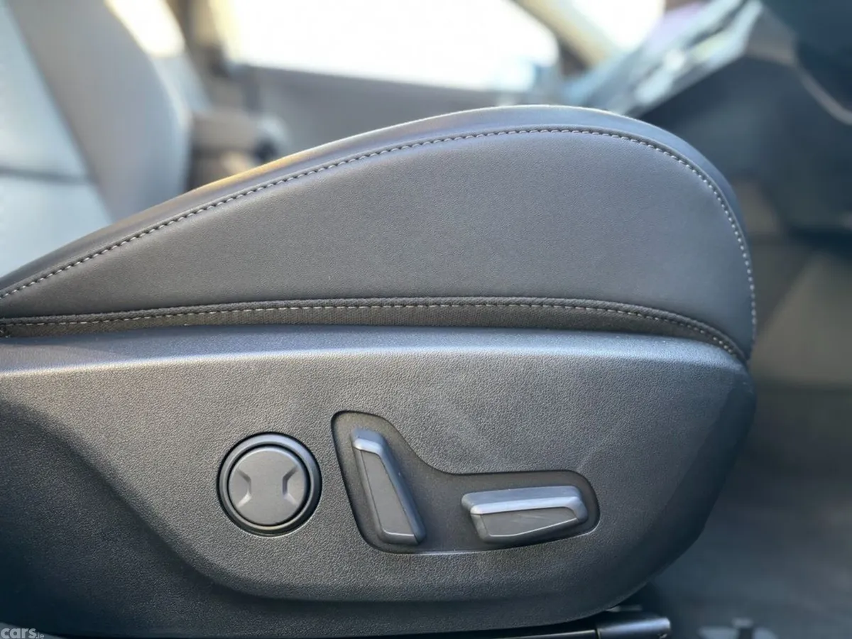 Kia K4 Hatchback, Petrol, 2027, Grey