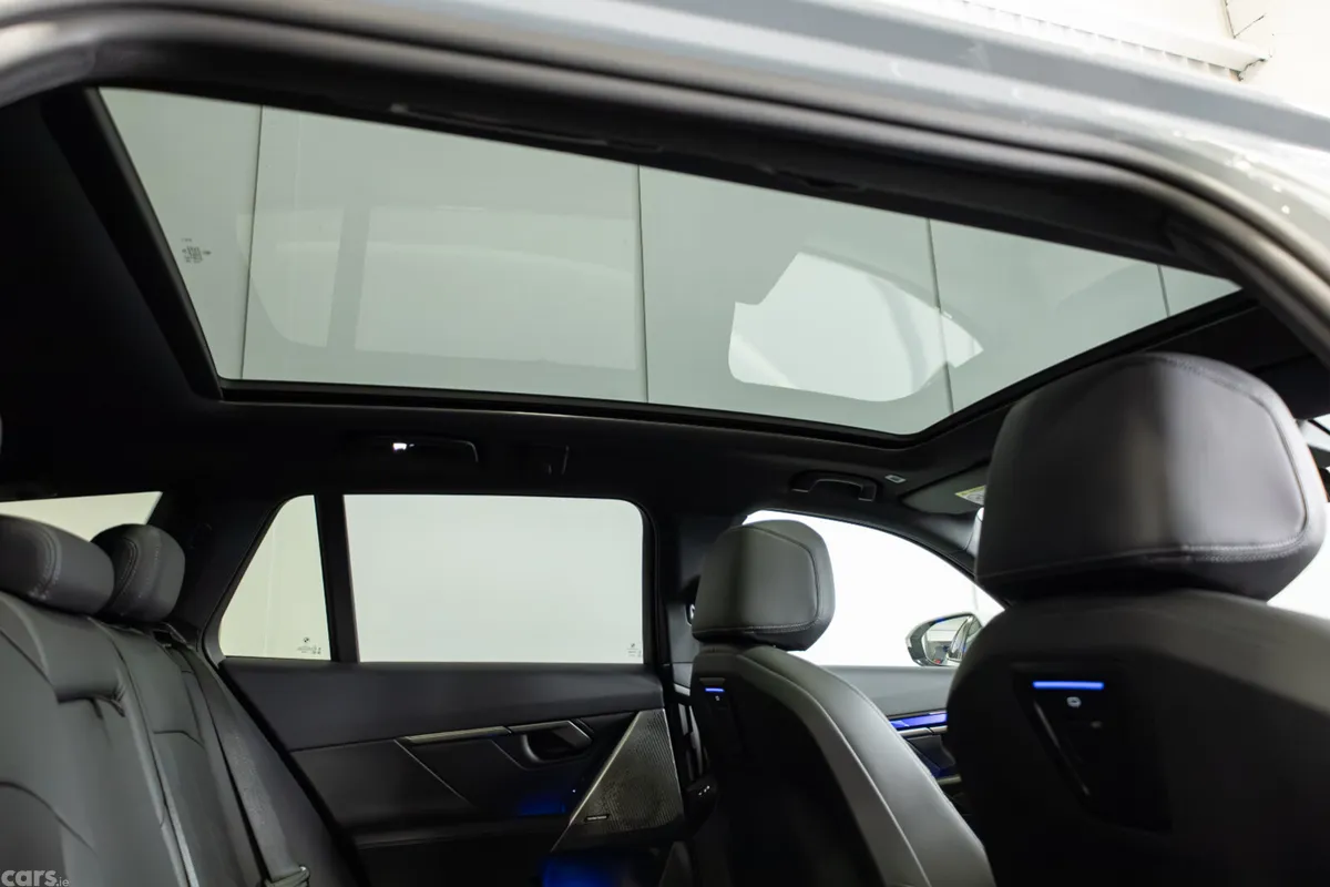 BMW 5-Series Estate, Petrol Plug-in Hybrid, 2025, Grey