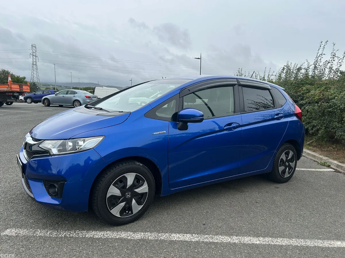 Honda Fit Hatchback, Petrol Hybrid, 2015, Blue