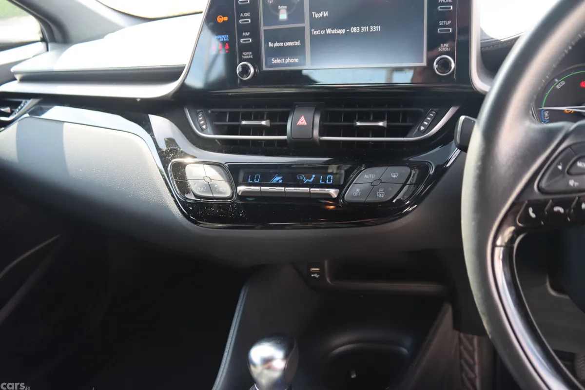Dacia Sandero Stepway Hatchback, Petrol, 2022, Grey