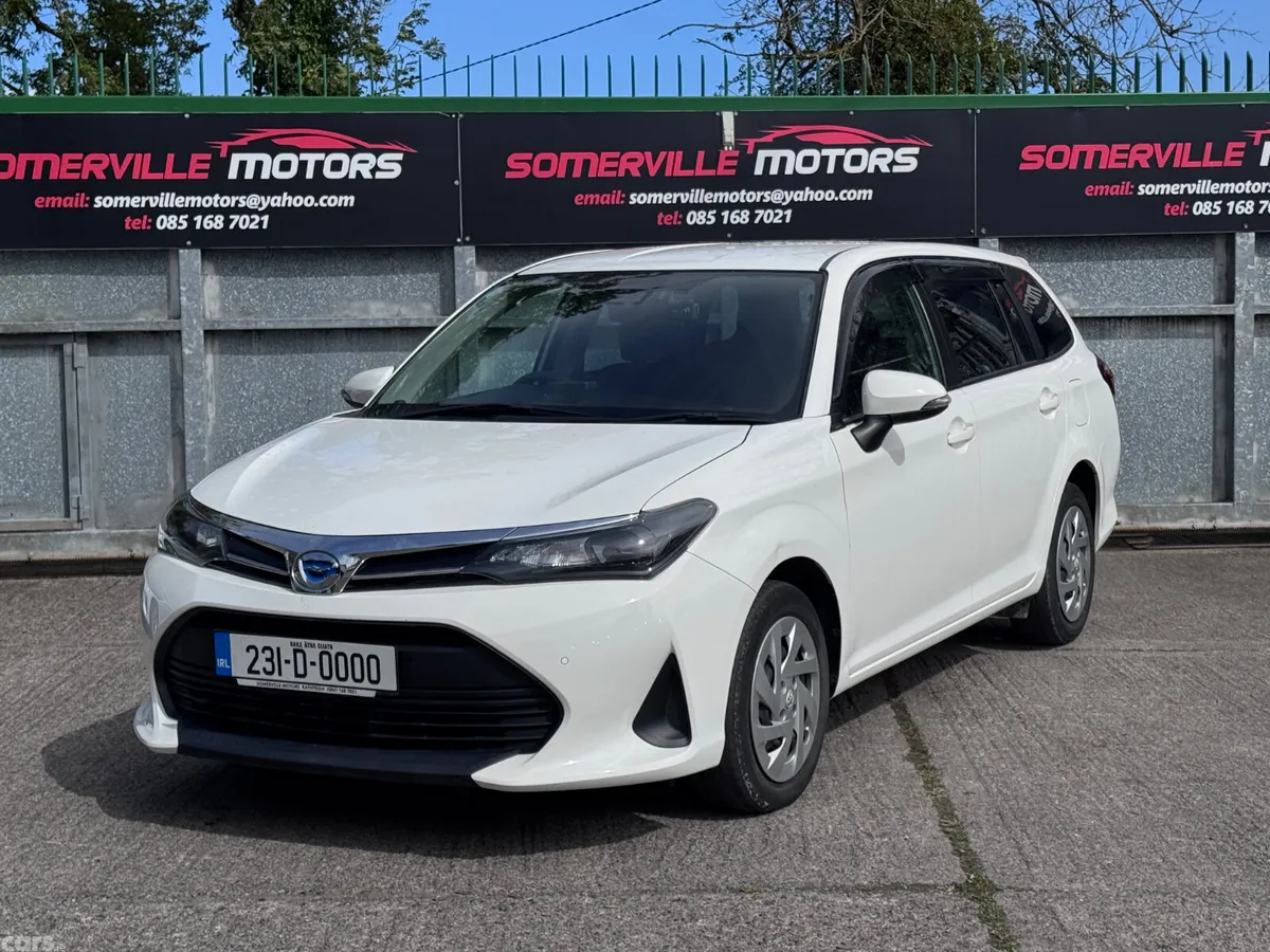 Toyota Corolla Cross Estate, Petrol Hybrid, 2023, White