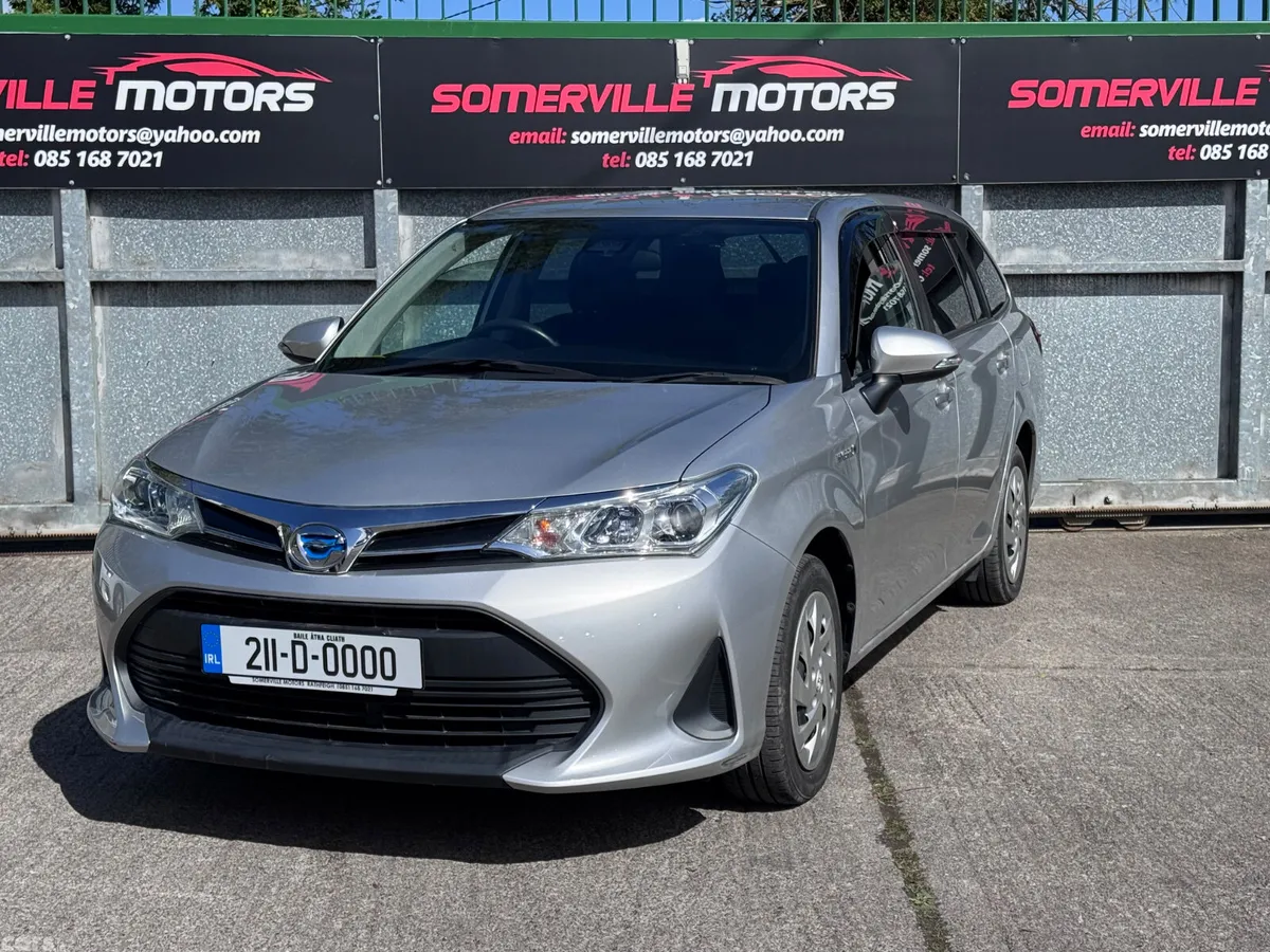 Toyota Corolla Cross Estate, Petrol Hybrid, 2020, Silver