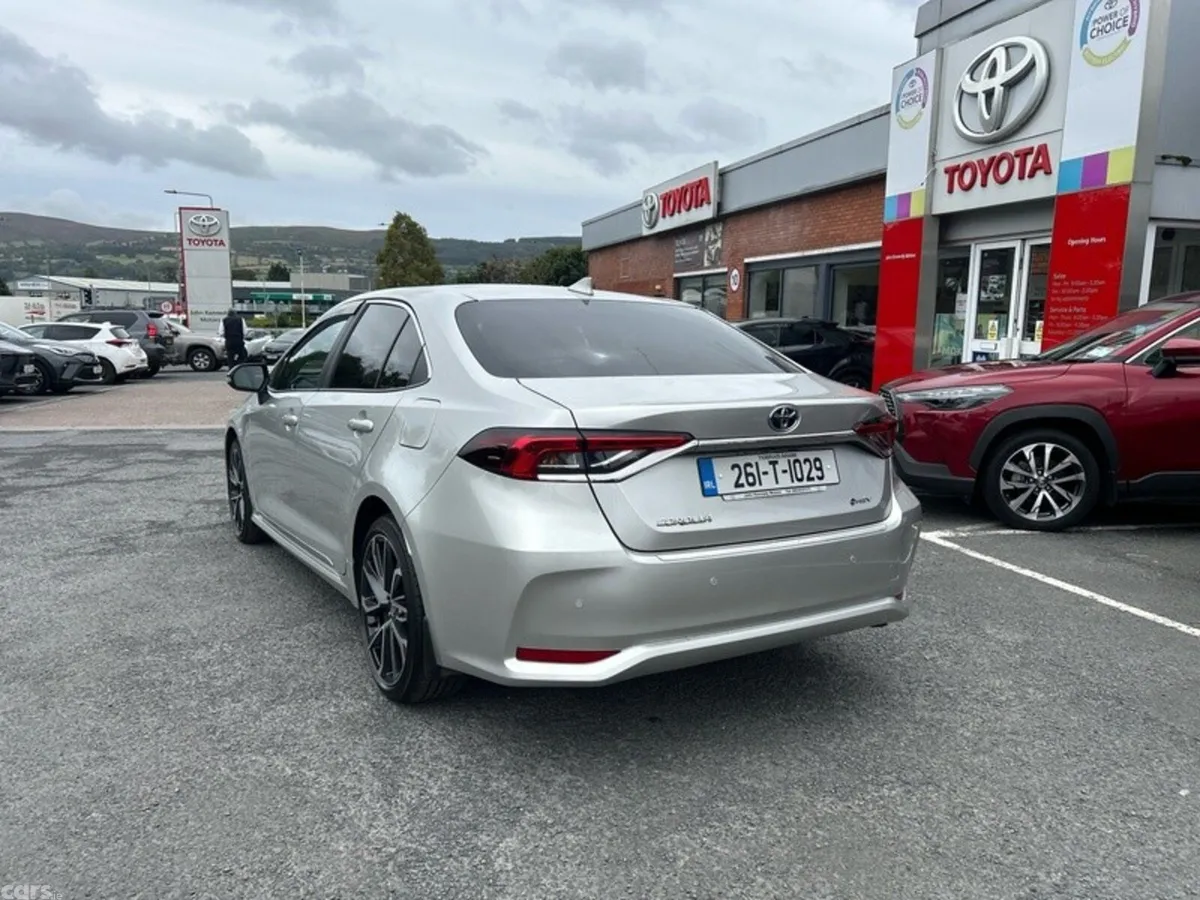 Toyota Corolla Saloon, Petrol Hybrid, 2026, Grey