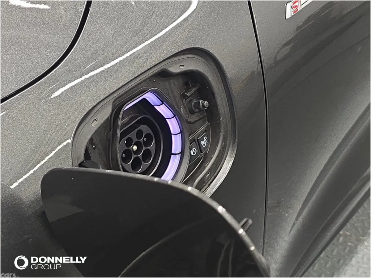 Ford Kuga Estate, Petrol Hybrid, 2025, Grey
