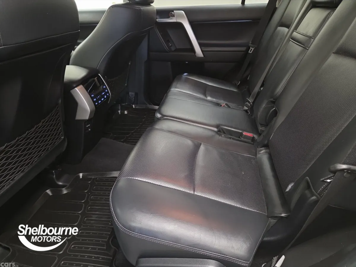 Toyota Land Cruiser SUV, Diesel, 2019, White