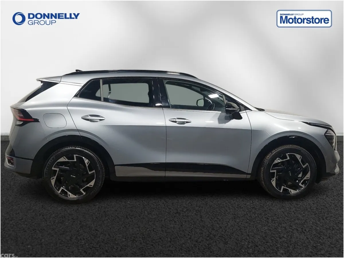 Kia Sportage SUV, Petrol Hybrid, 2025, Silver