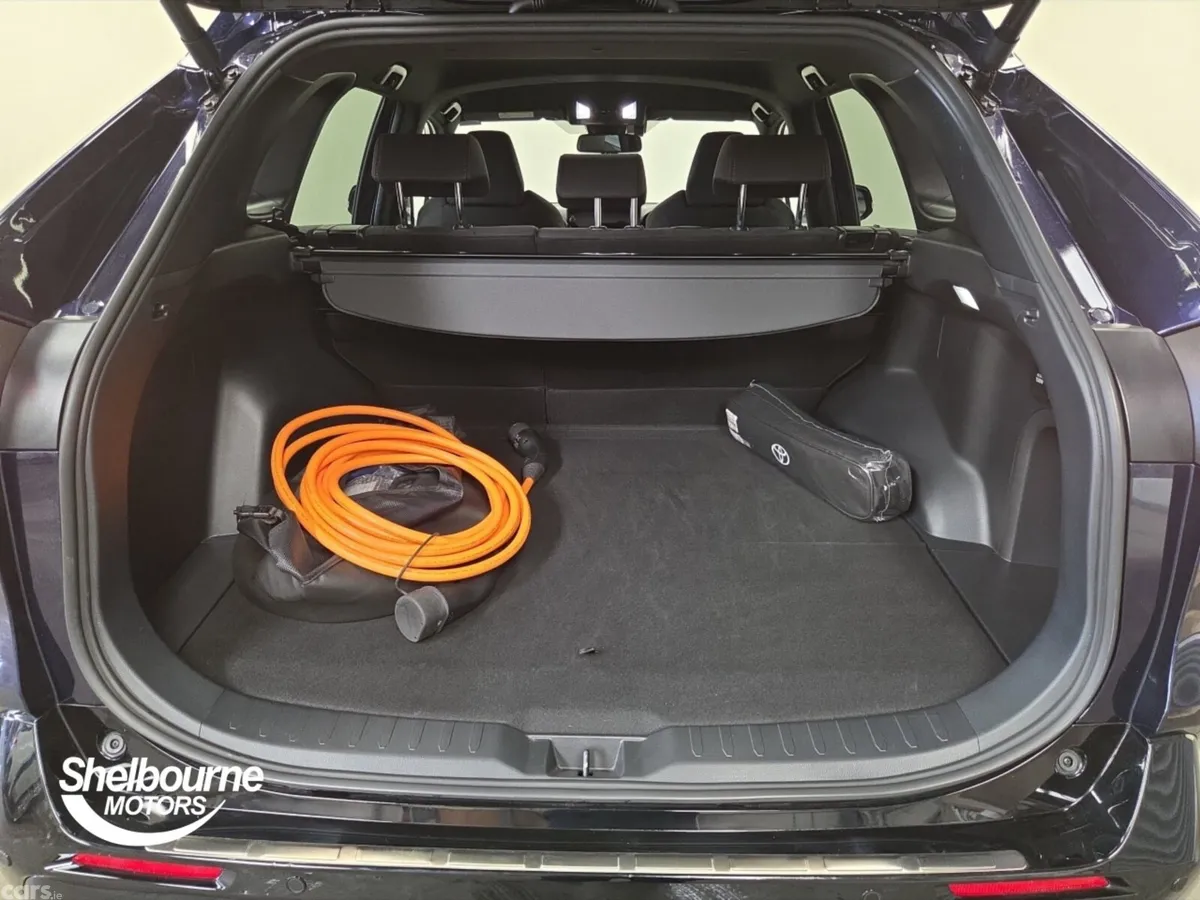 Toyota RAV4 SUV, Petrol Hybrid, 2025, Blue
