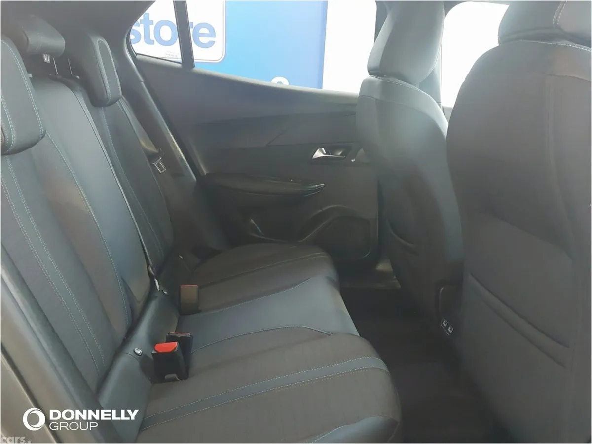 Peugeot 2008 Estate, Petrol, 2023, Grey