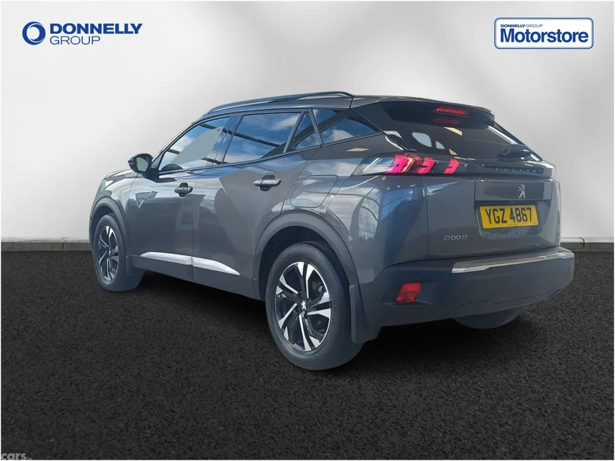 Peugeot 2008 Estate, Petrol, 2023, Grey