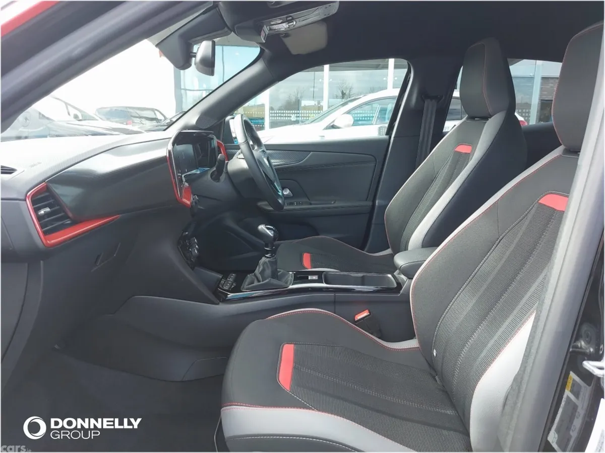 Vauxhall Mokka Hatchback, Petrol, 2022, Black