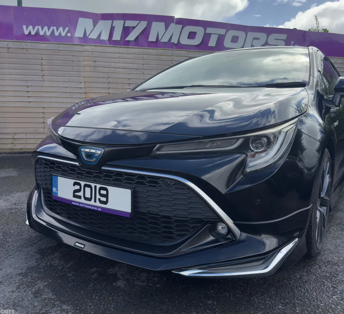 Toyota Corolla Hatchback, Petrol Hybrid, 2019, Black