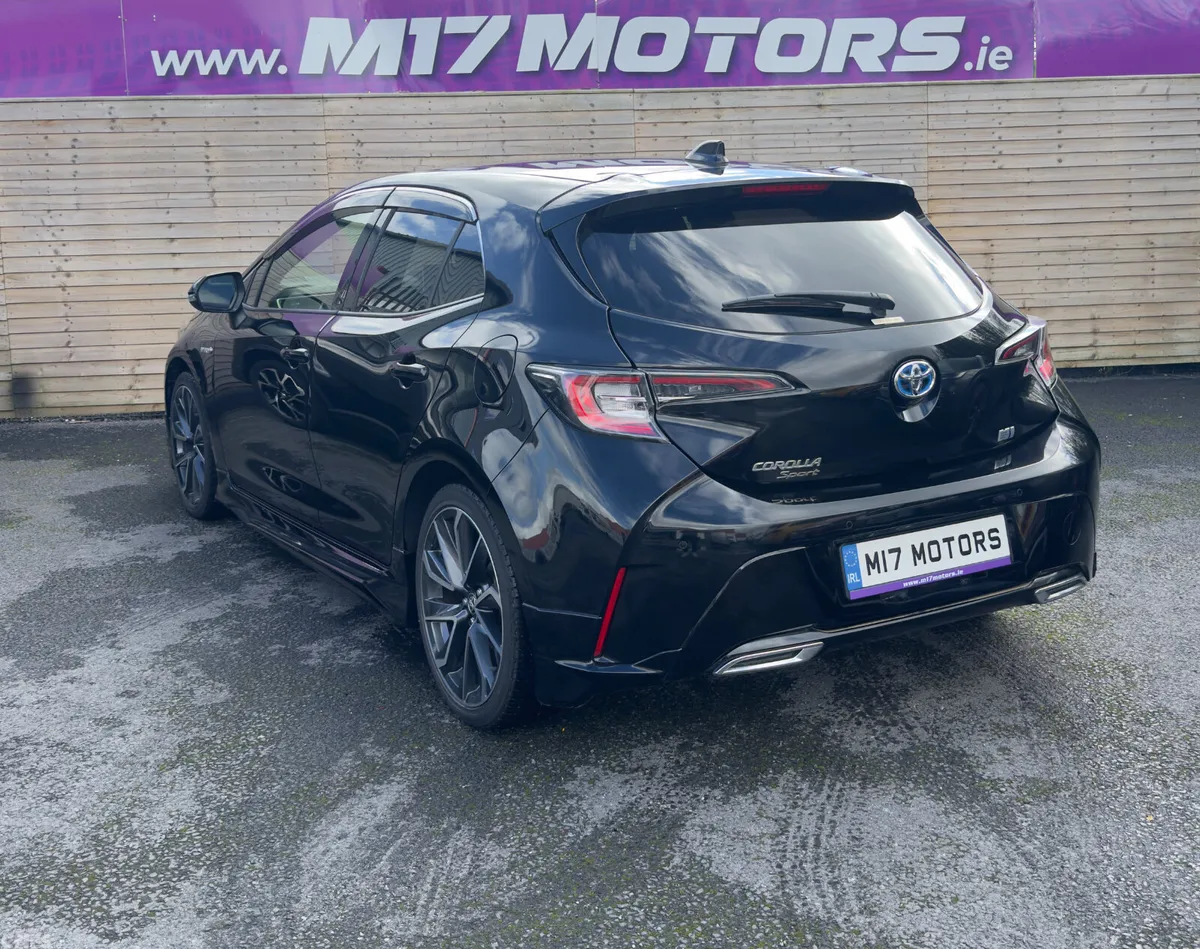 Toyota Corolla Hatchback, Petrol Hybrid, 2019, Black