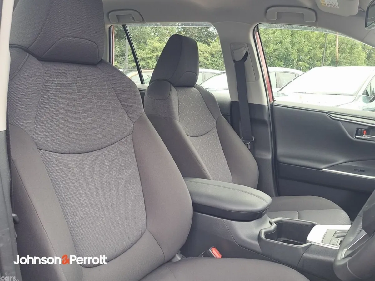 Toyota RAV4 SUV, Petrol Hybrid, 2025, Red
