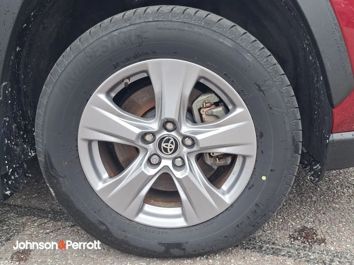 Toyota RAV4 SUV, Petrol Hybrid, 2025, Red