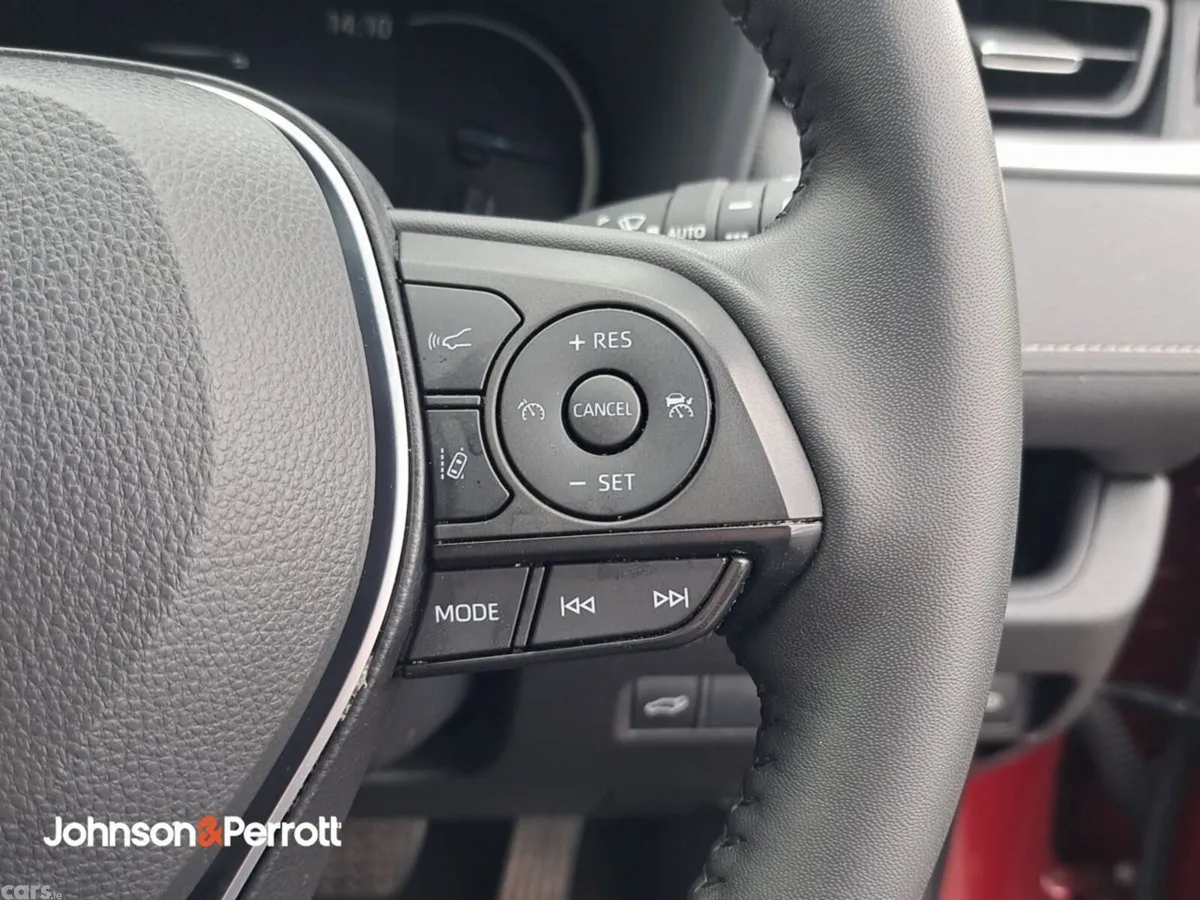 Toyota RAV4 SUV, Petrol Hybrid, 2025, Red