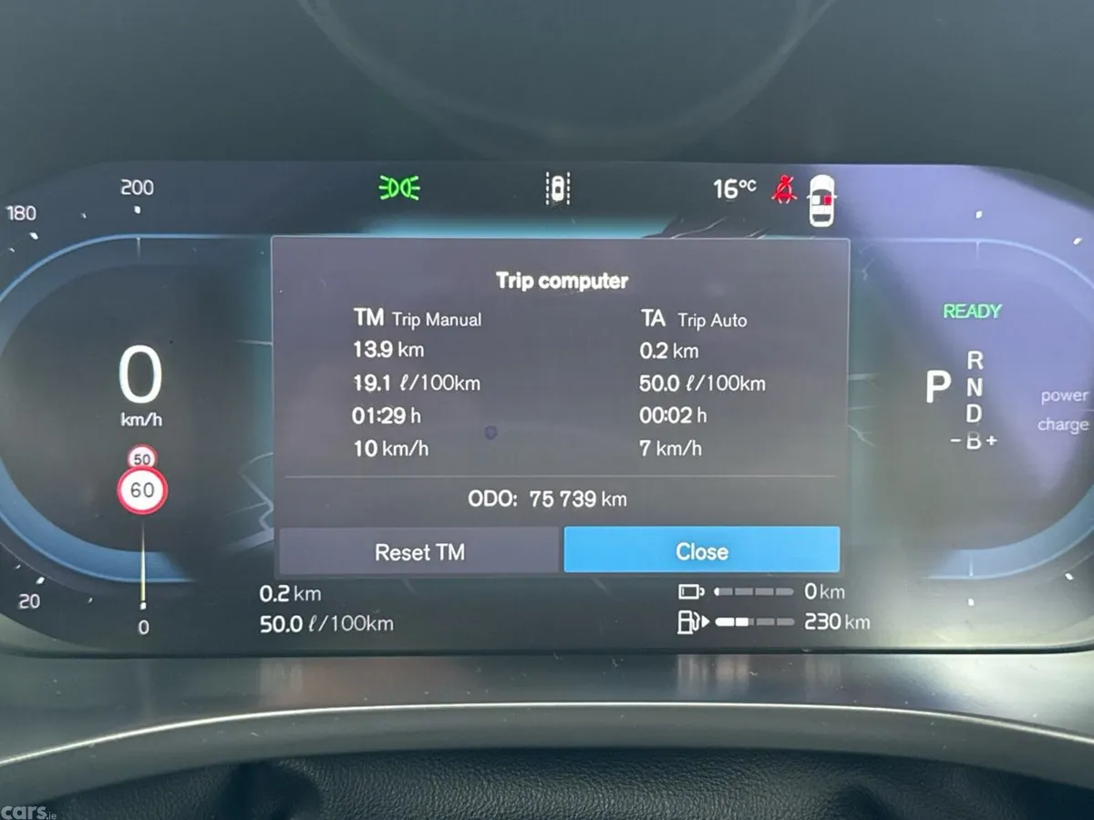 Volvo XC60 SUV, Petrol Plug-in Hybrid, 2024, Grey