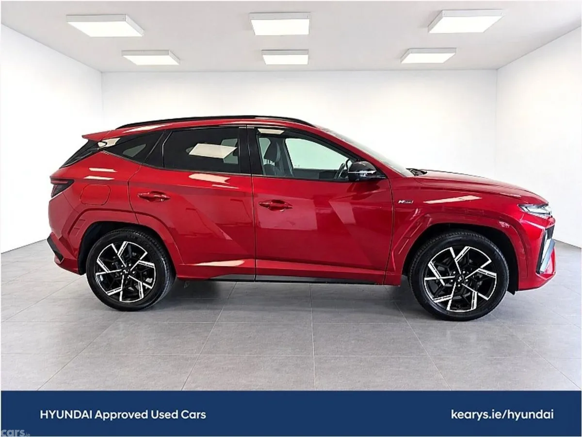 Hyundai Tucson SUV, Petrol Plug-in Hybrid, 2024, Red