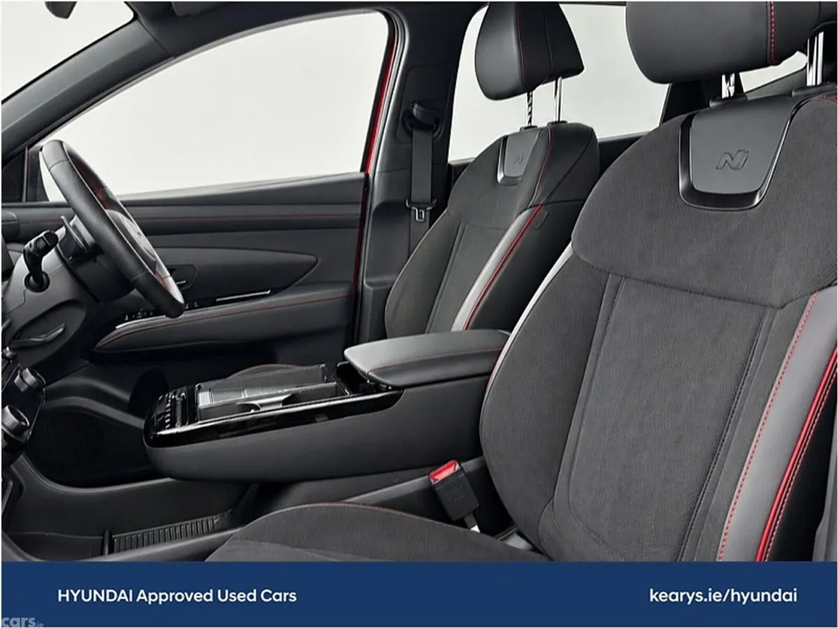 Hyundai Tucson SUV, Petrol Plug-in Hybrid, 2024, Red