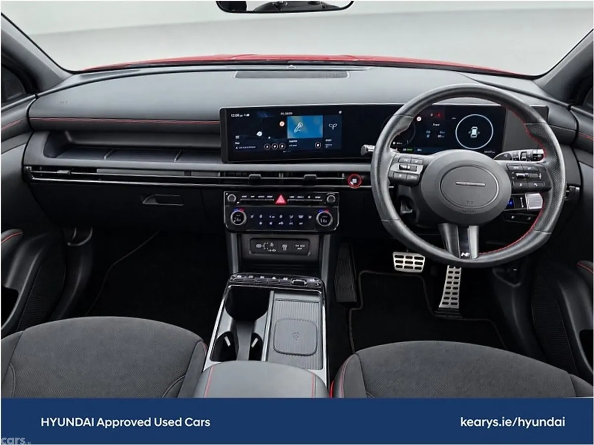 Hyundai Tucson SUV, Petrol Plug-in Hybrid, 2024, Red