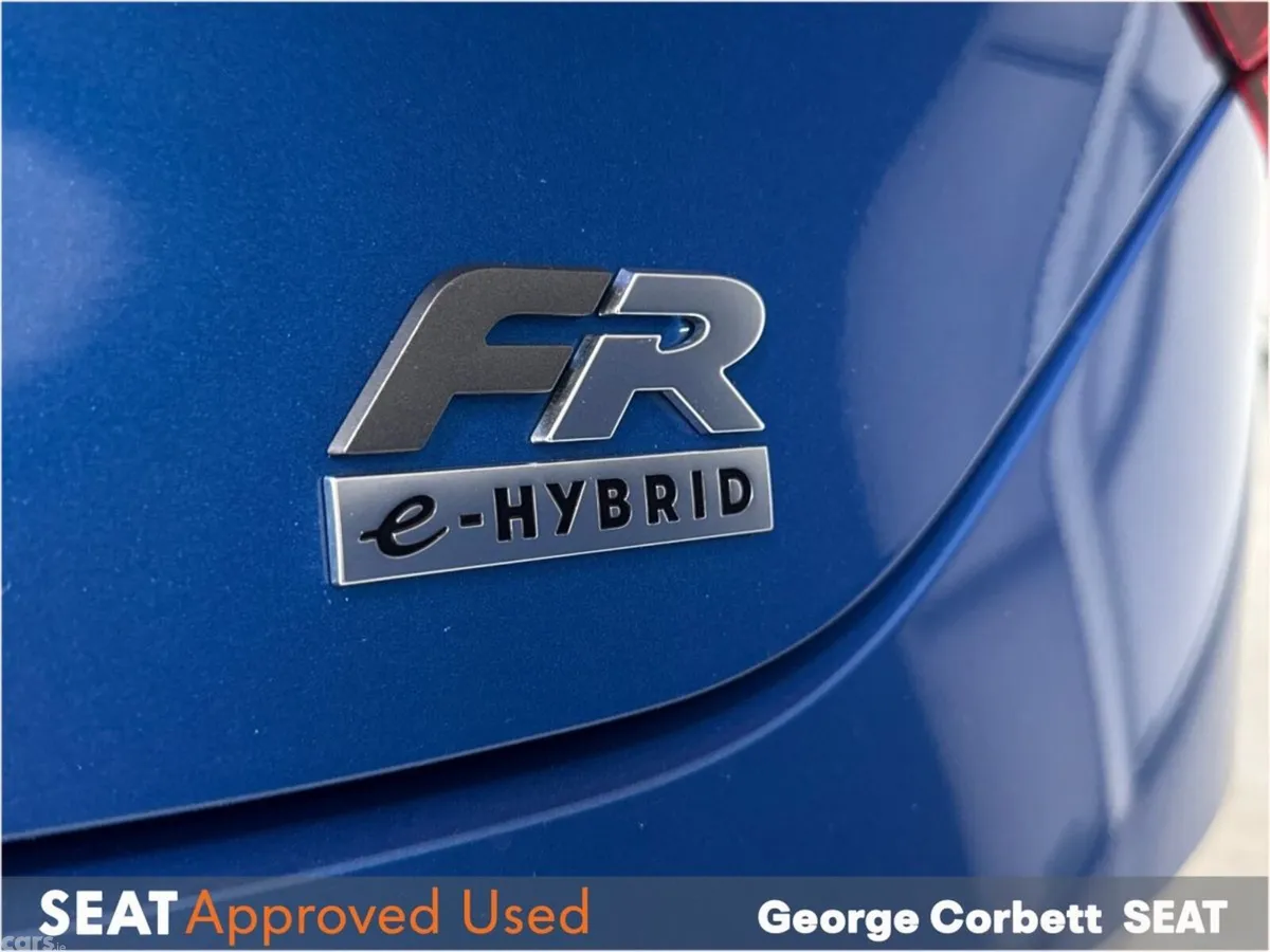 SEAT Leon Hatchback, Petrol Plug-in Hybrid, 2025, Blue