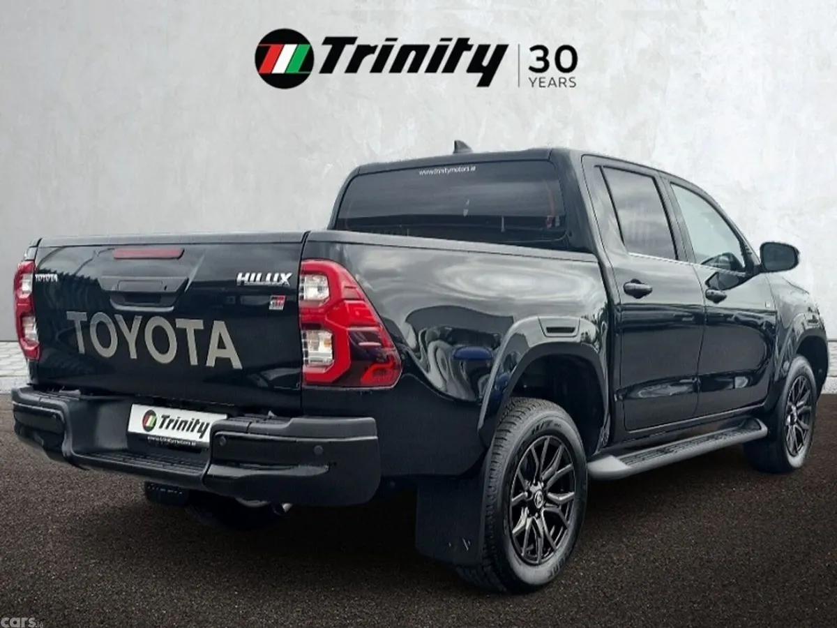 Toyota Hilux Pick Up, Diesel, 2024, Black