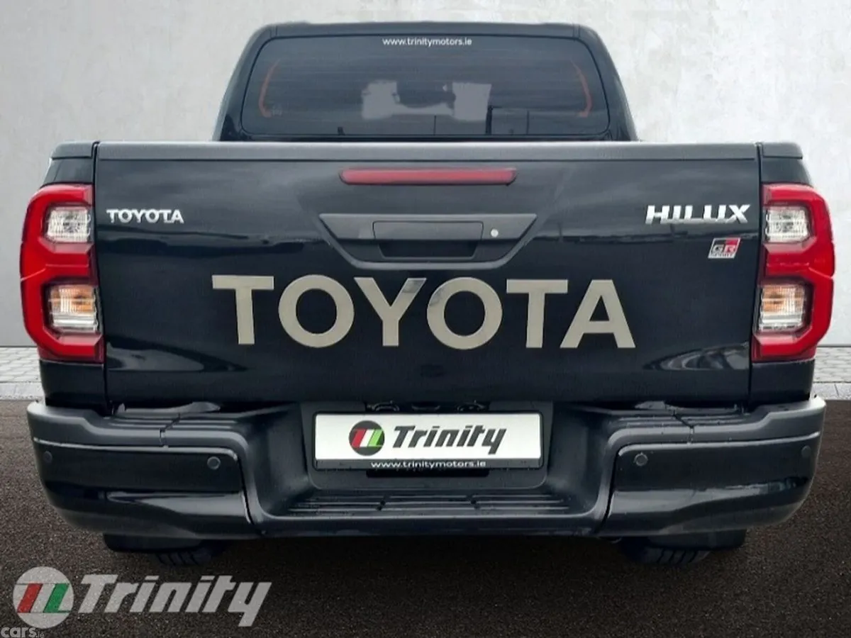 Toyota Hilux Pick Up, Diesel, 2024, Black