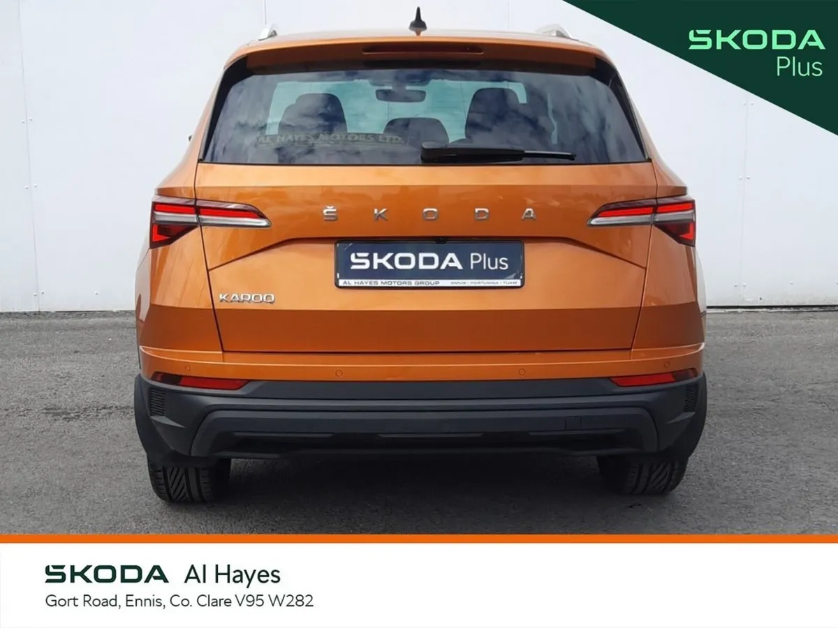 Skoda Karoq SUV, Diesel, 2023, Orange