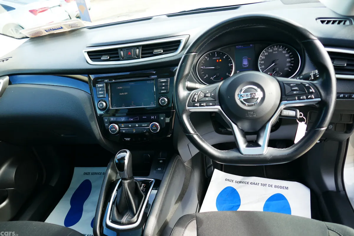 Nissan Qashqai MPV, Diesel, 2020, Grey