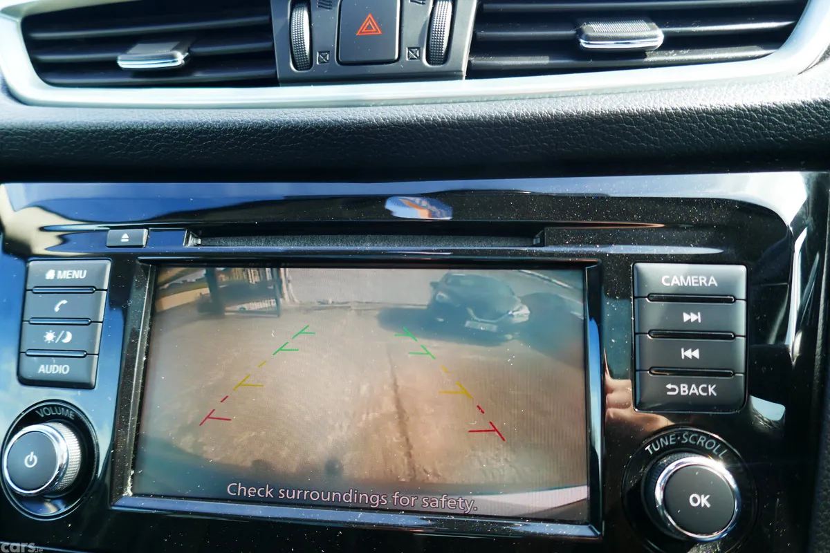 Nissan Qashqai MPV, Diesel, 2020, Grey