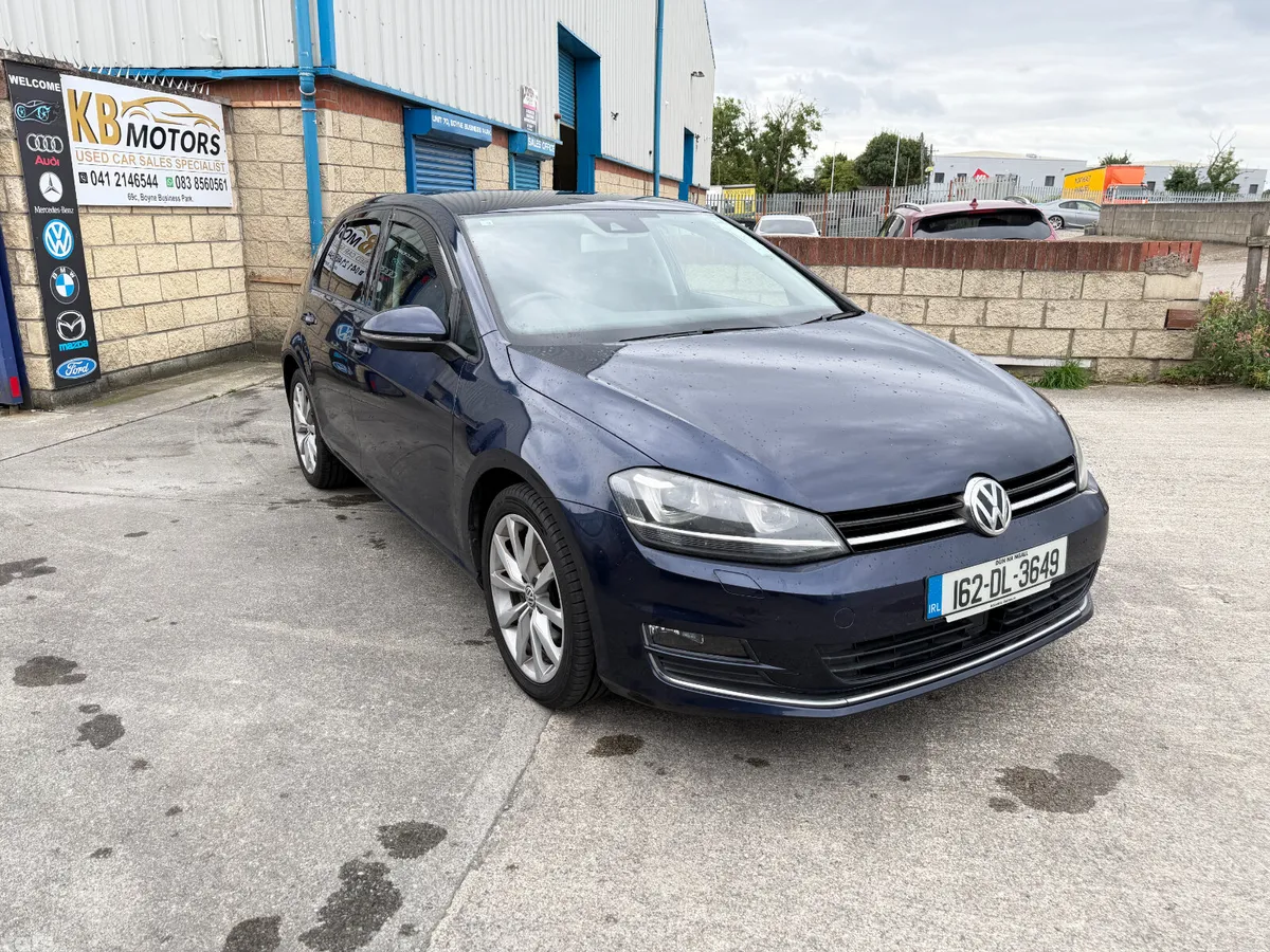 Volkswagen Golf Hatchback, Petrol, 2016, Navy