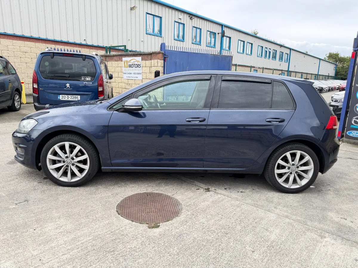 Volkswagen Golf Hatchback, Petrol, 2016, Navy