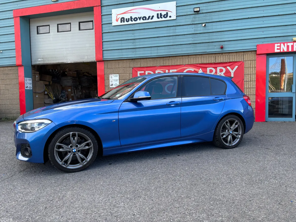 BMW 1-Series Hatchback, Petrol, 2015, Blue