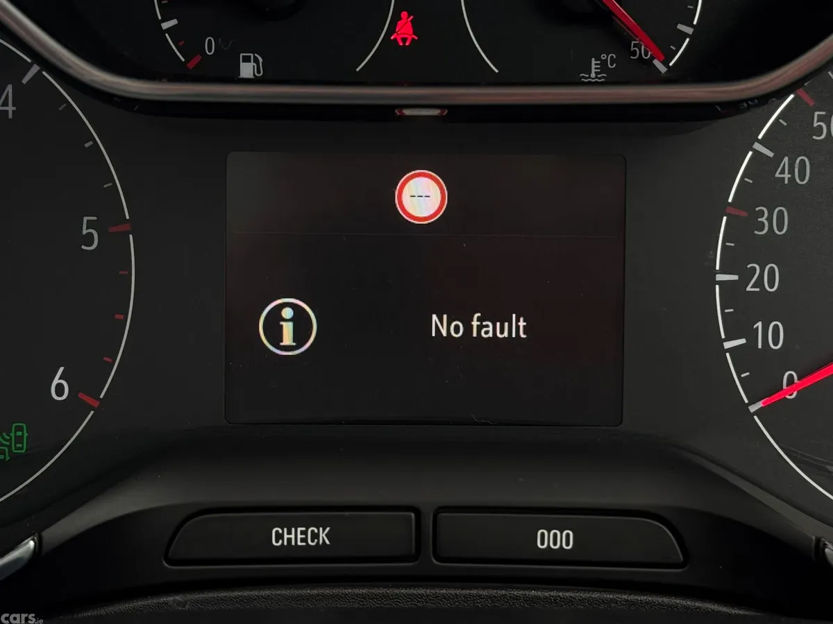 Opel Grandland X SUV, Diesel, 2019, Blue