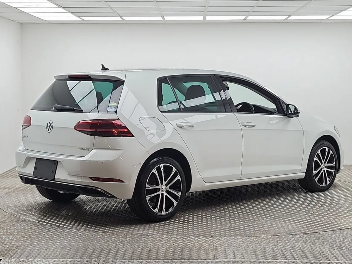 Volkswagen Golf Hatchback, Petrol, 2020, White