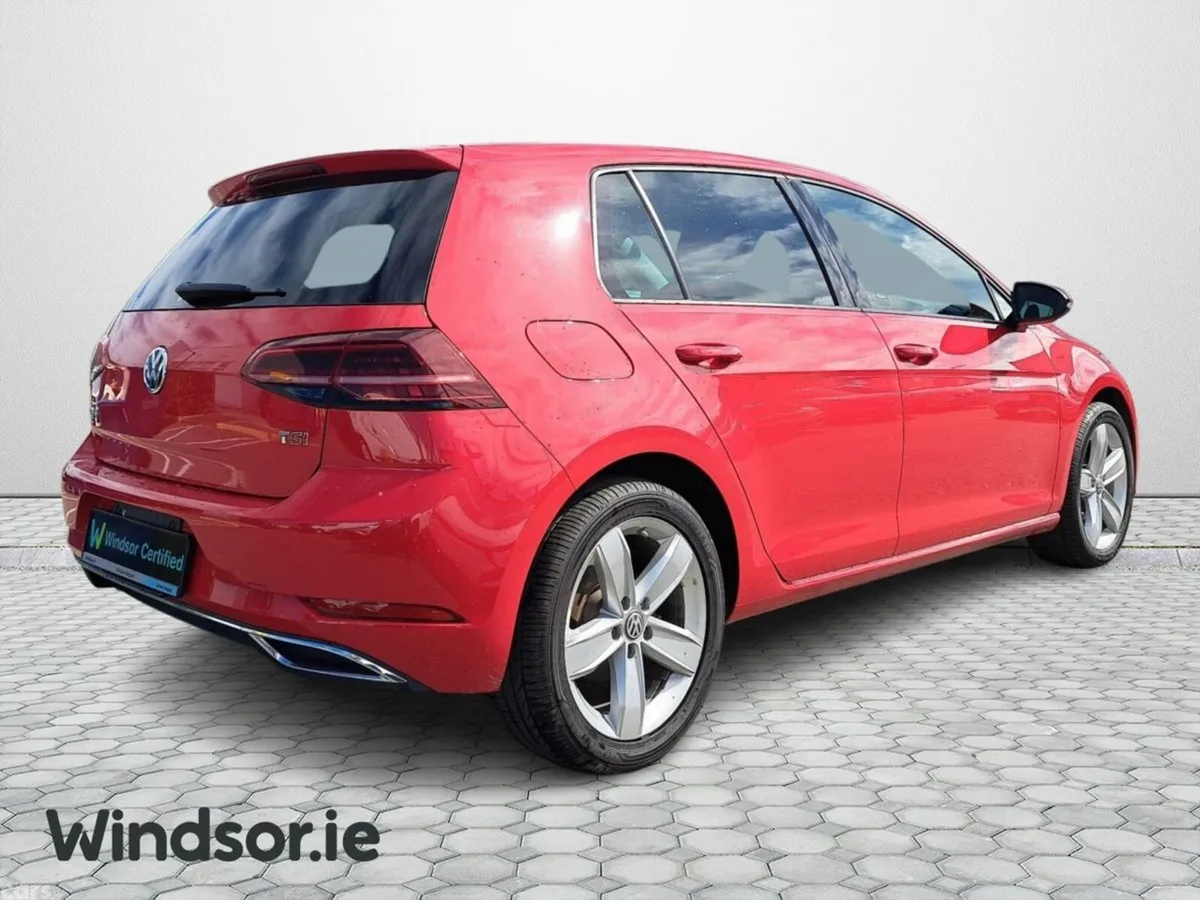 Volkswagen Golf Hatchback, Petrol, 2018, Red