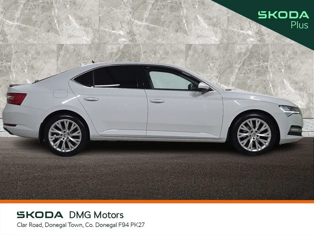 Skoda Superb Saloon, Diesel, 2024, White