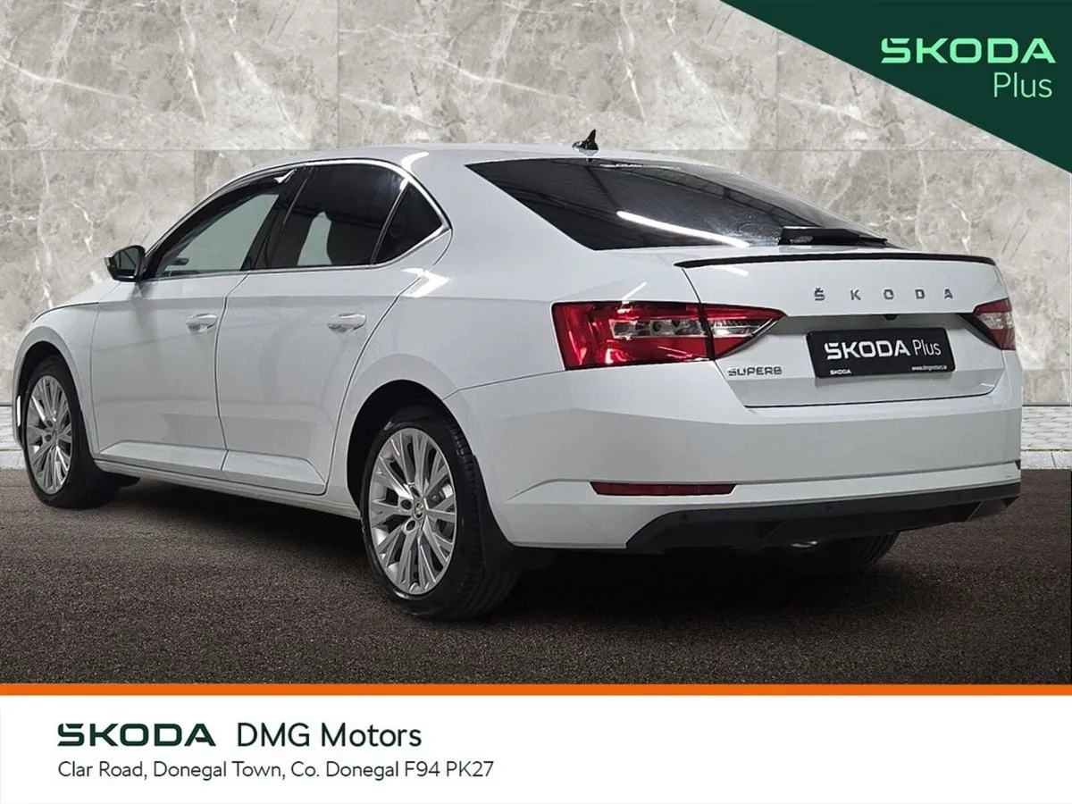Skoda Superb Saloon, Diesel, 2024, White